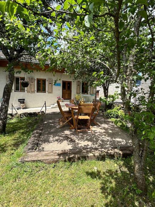 Ferienwohnung La Pomme De Pin Le Biot Exterior foto